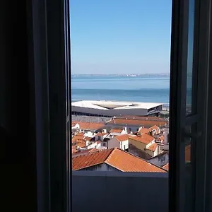 Appartamento Miradouro De Santa Luzia, Lisbona