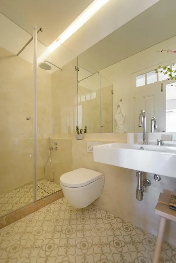 Dona Graca Lisbon Apartments